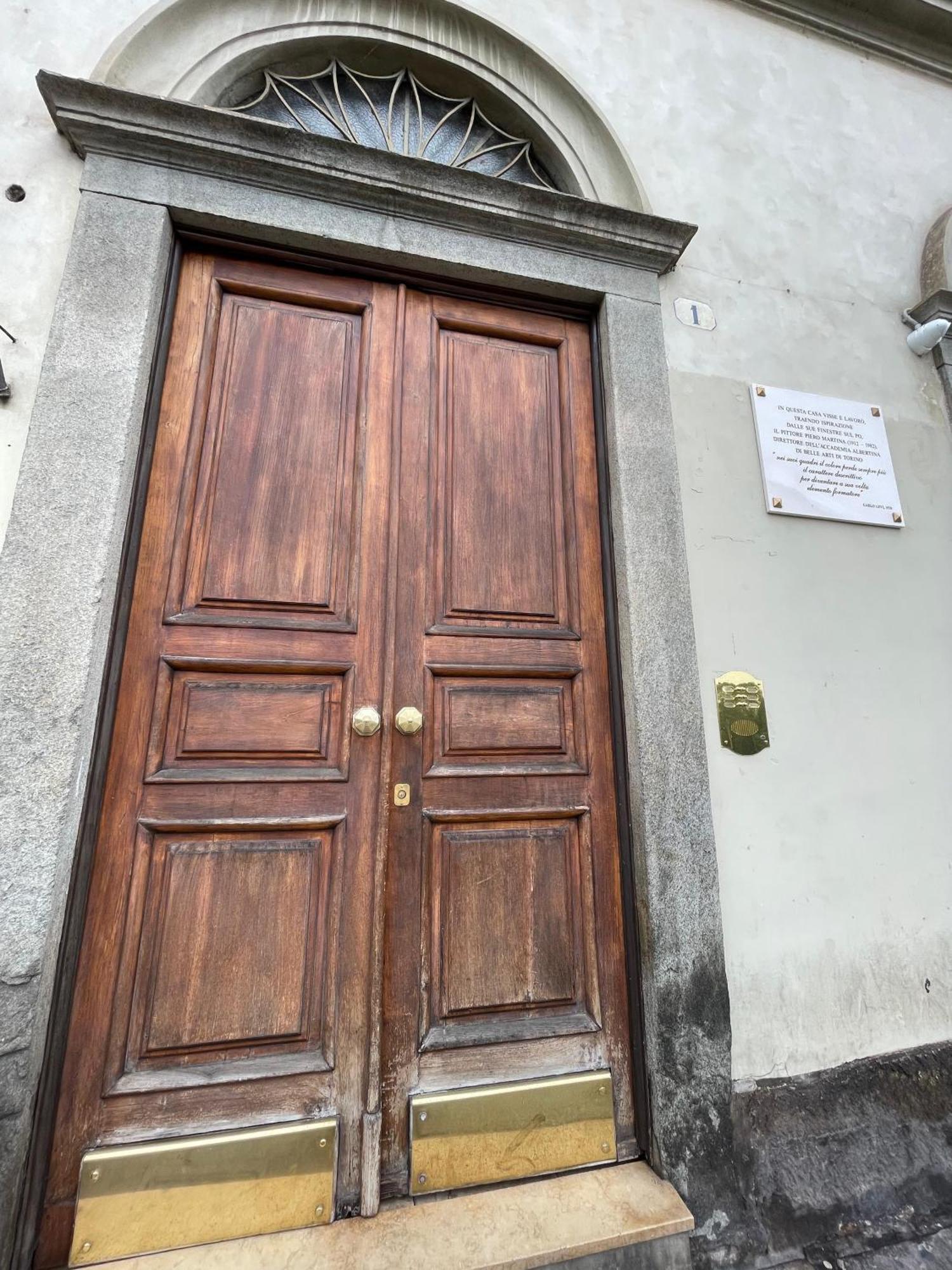 Jacuzzi Luxury Apartment In The Town Centre トリノ エクステリア 写真